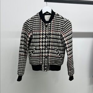 Wilfred Houndstooth Knit Jacket in Black and White